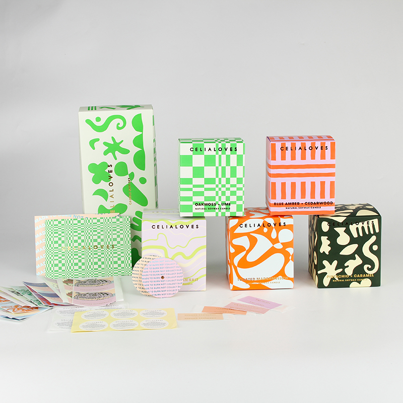 Petites boîtes d'emballage de boîte de bougie parfumée carrée de papier écologique imprimées par coutume 